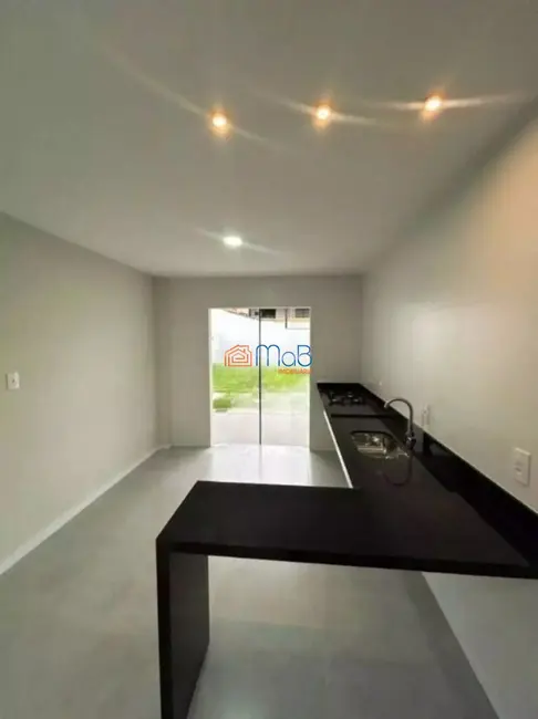 Apartamento com 3 quartos à venda, 144m2 em Lagoa, Macae - RJ - imagem 8 Foto 8 de Apartamento com 3 quartos à venda, 144m2 em Lagoa, Macae - RJ