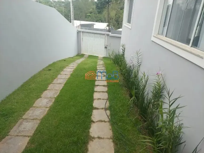 Casa com 3 quartos à venda, 153m2 em Vale Encantado, Macae - RJ - imagem 3 Foto 3 de Casa com 3 quartos à venda, 153m2 em Vale Encantado, Macae - RJ