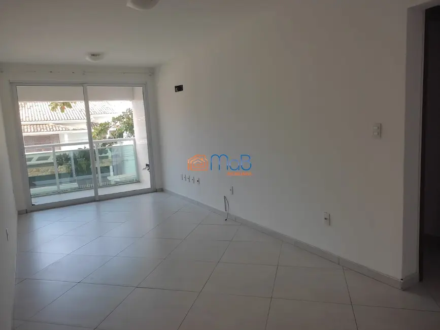 Apartamento com 2 quartos para alugar, 90m2 em Praia do Pecado, Macae - RJ - imagem 2 Foto 2 de Apartamento com 2 quartos para alugar, 90m2 em Praia do Pecado, Macae - RJ