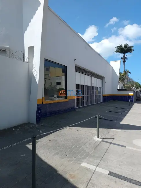 Foto 2 de Loja com 3 quartos para alugar, 252m2 em Centro, Macae - RJ