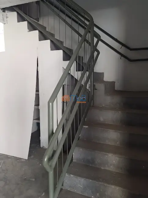 Loja com 3 quartos para alugar, 252m2 em Centro, Macae - RJ - imagem 6 Foto 6 de Loja com 3 quartos para alugar, 252m2 em Centro, Macae - RJ