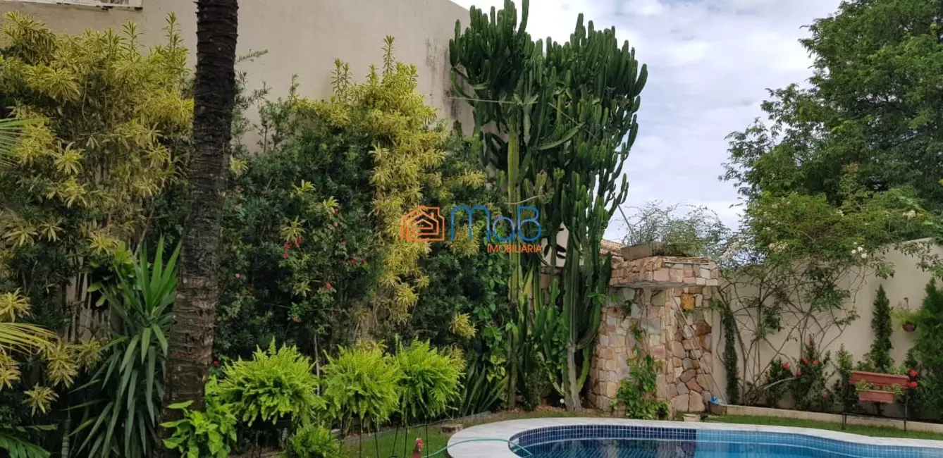 Casa com 4 quartos à venda, 480m2 em Lagoa, Macae - RJ - imagem 3 Foto 3 de Casa com 4 quartos à venda, 480m2 em Lagoa, Macae - RJ