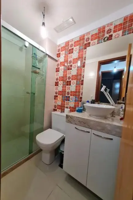 Apartamento com 2 quartos à venda, 50m2 em Ajuda, Macae - RJ - imagem 4 Foto 4 de Apartamento com 2 quartos à venda, 50m2 em Ajuda, Macae - RJ