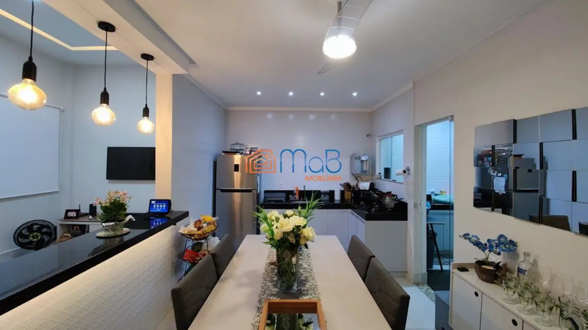 Apartamento com 3 quartos à venda, 87m2 em Lagoa, Macae - RJ - imagem 9 Foto 9 de Apartamento com 3 quartos à venda, 87m2 em Lagoa, Macae - RJ