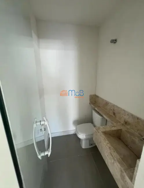 Apartamento com 3 quartos à venda, 127m2 em Lagoa, Macae - RJ - imagem 5 Foto 5 de Apartamento com 3 quartos à venda, 127m2 em Lagoa, Macae - RJ
