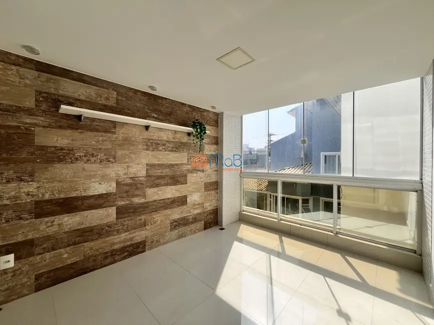 Apartamento com 3 quartos à venda, 138m2 em Praia do Pecado, Macae - RJ - imagem 5 Foto 5 de Apartamento com 3 quartos à venda, 138m2 em Praia do Pecado, Macae - RJ