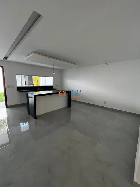 Casa com 3 quartos à venda, 207m2 em Lagoa, Macae - RJ - imagem 8 Foto 8 de Casa com 3 quartos à venda, 207m2 em Lagoa, Macae - RJ