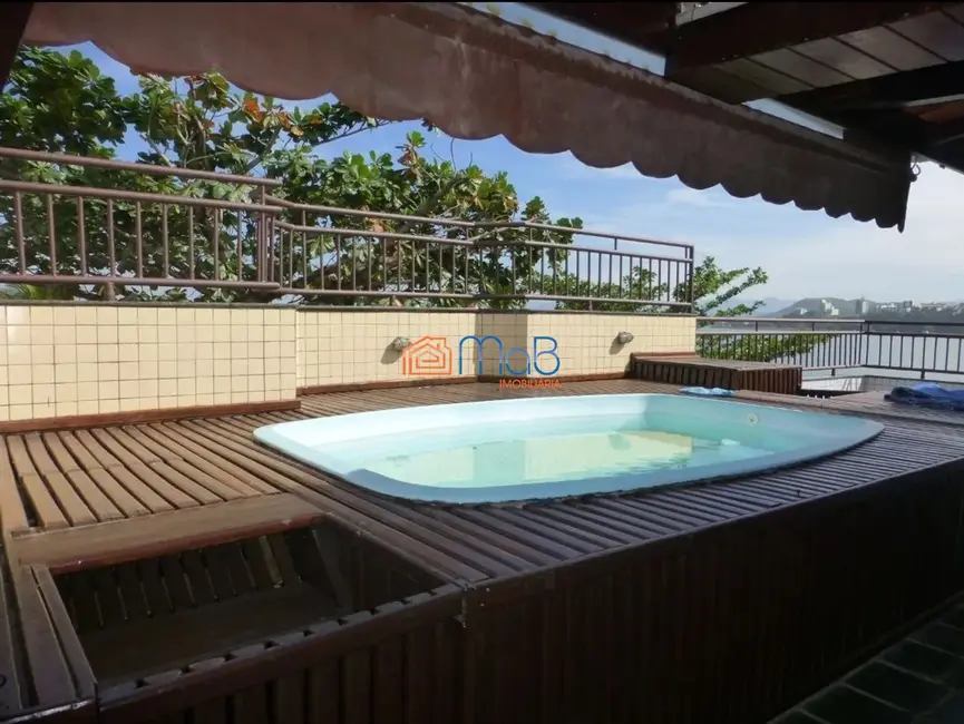 Cobertura com 4 quartos à venda, 220m2 em Praia do Pecado, Macae - RJ - imagem 5 Foto 5 de Cobertura com 4 quartos à venda, 220m2 em Praia do Pecado, Macae - RJ