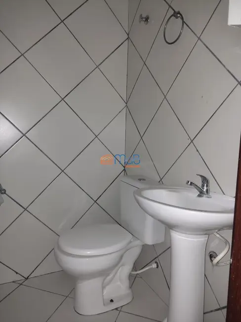 Sala Comercial com 2 quartos para alugar, 32m2 em Imbetiba, Macae - RJ - imagem 3 Foto 3 de Sala Comercial com 2 quartos para alugar, 32m2 em Imbetiba, Macae - RJ