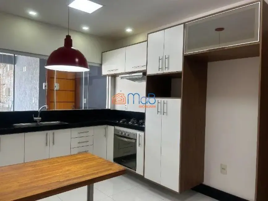 Casa de Condomínio com 6 quartos à venda, 290m2 em Lagoa, Macae - RJ - imagem 5 Foto 5 de Casa de Condomínio com 6 quartos à venda, 290m2 em Lagoa, Macae - RJ