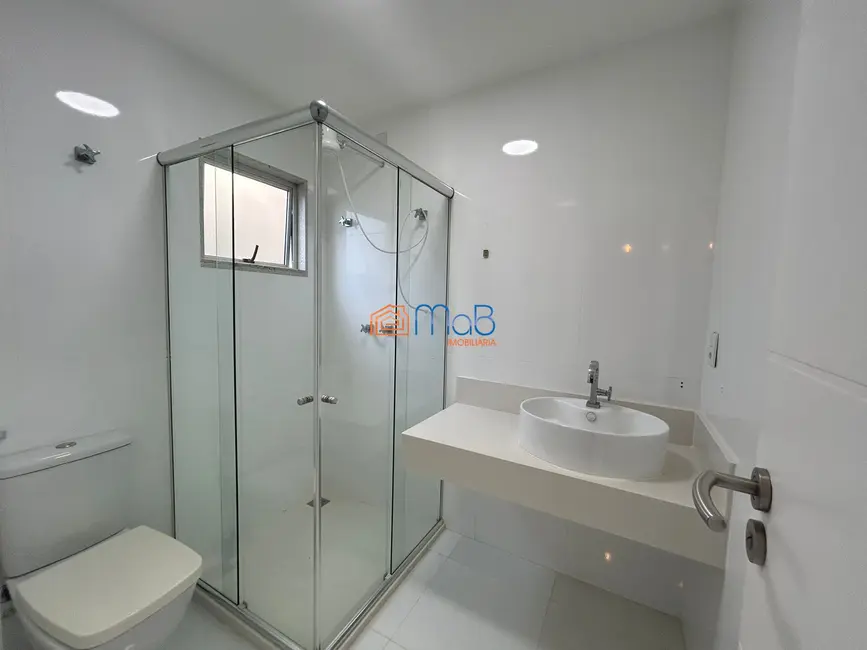 Casa de Condomínio com 4 quartos à venda, 440m2 em Lagoa, Macae - RJ - imagem 8 Foto 8 de Casa de Condomínio com 4 quartos à venda, 440m2 em Lagoa, Macae - RJ