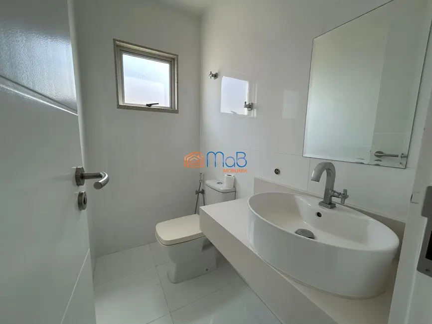 Casa de Condomínio com 4 quartos à venda, 440m2 em Lagoa, Macae - RJ - imagem 5 Foto 5 de Casa de Condomínio com 4 quartos à venda, 440m2 em Lagoa, Macae - RJ