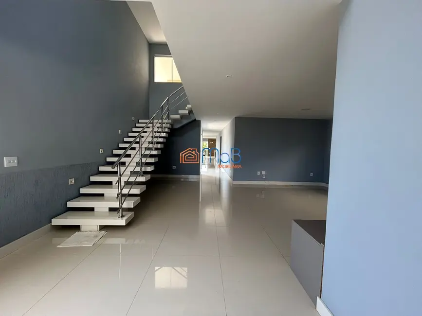 Foto 2 de Casa de Condomínio com 4 quartos à venda, 440m2 em Lagoa, Macae - RJ