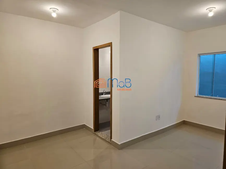 Casa com 3 quartos à venda, 150m2 em Imbetiba, Macae - RJ - imagem 2 Foto 2 de Casa com 3 quartos à venda, 150m2 em Imbetiba, Macae - RJ