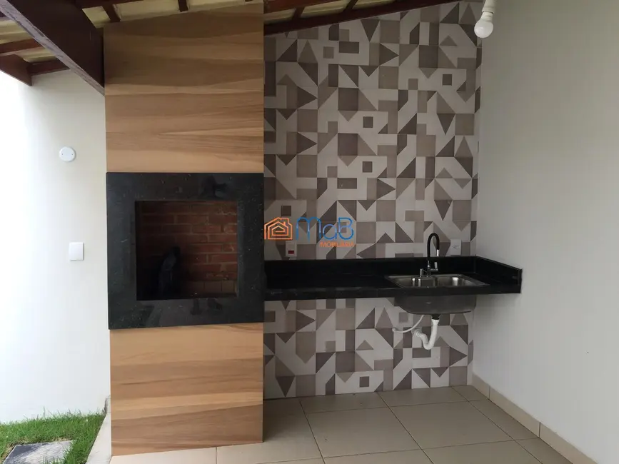 Sobrado com 3 quartos à venda, 156m2 em Granja dos Cavaleiros, Macae - RJ - imagem 6 Foto 6 de Sobrado com 3 quartos à venda, 156m2 em Granja dos Cavaleiros, Macae - RJ