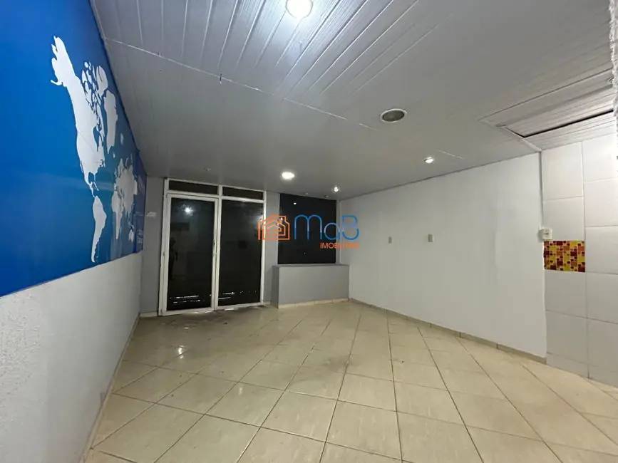 Loja com 3 quartos à venda, 83m2 em Centro, Macae - RJ - imagem 4 Foto 4 de Loja com 3 quartos à venda, 83m2 em Centro, Macae - RJ