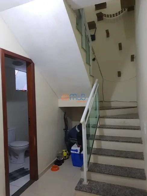 Apartamento com 3 quartos à venda, 84m2 em Jardim Vitória, Macae - RJ - imagem 4 Foto 4 de Apartamento com 3 quartos à venda, 84m2 em Jardim Vitória, Macae - RJ