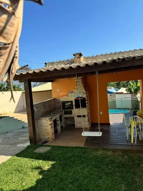Casa com 3 quartos à venda, 120m2 em Virgem Santa, Macae - RJ - imagem 4 Foto 4 de Casa com 3 quartos à venda, 120m2 em Virgem Santa, Macae - RJ