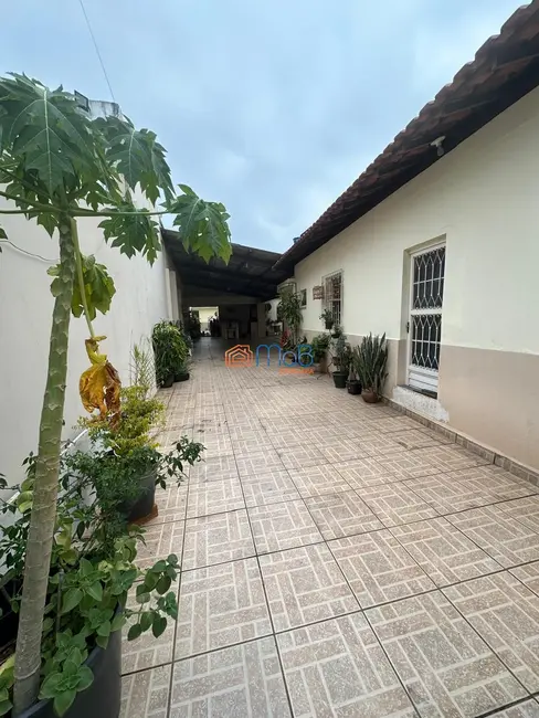 Casa com 13 quartos à venda, 1000m2 em Visconde de Araújo, Macae - RJ - imagem 5 Foto 5 de Casa com 13 quartos à venda, 1000m2 em Visconde de Araújo, Macae - RJ