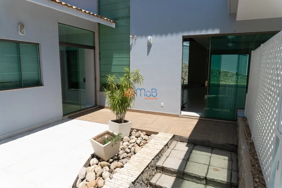 Casa de Condomínio com 5 quartos para alugar, 350m2 em Lagoa, Macae - RJ - imagem 7 Foto 7 de Casa de Condomínio com 5 quartos para alugar, 350m2 em Lagoa, Macae - RJ