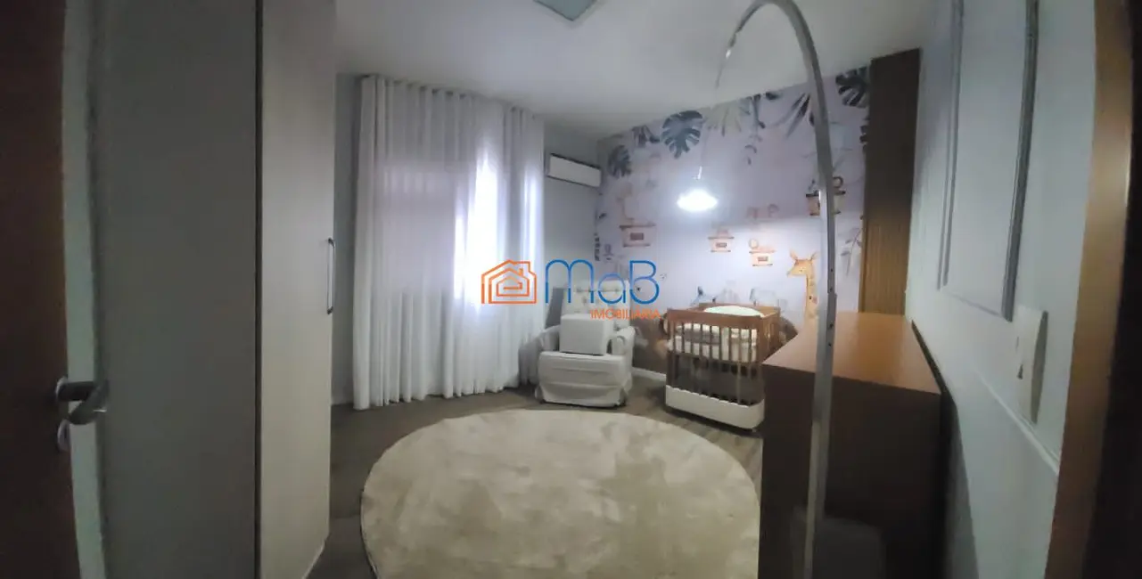 Cobertura com 3 quartos para alugar, 215m2 em Novo Cavaleiro, Macae - RJ - imagem 8 Foto 8 de Cobertura com 3 quartos para alugar, 215m2 em Novo Cavaleiro, Macae - RJ