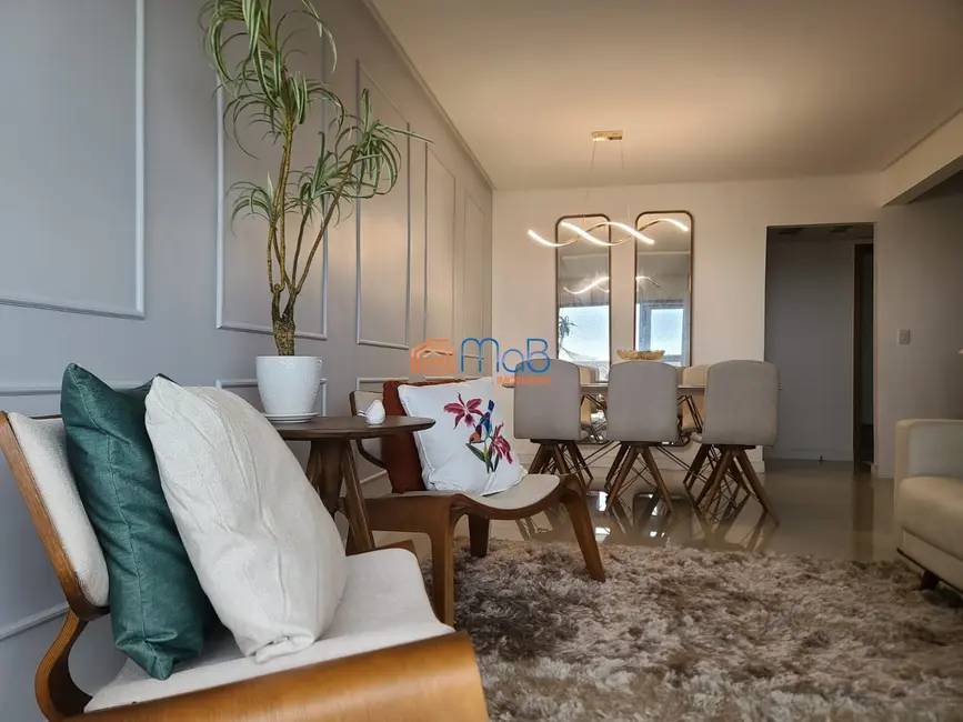 Cobertura com 3 quartos para alugar, 215m2 em Novo Cavaleiro, Macae - RJ - imagem 6 Foto 6 de Cobertura com 3 quartos para alugar, 215m2 em Novo Cavaleiro, Macae - RJ