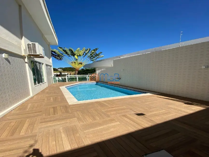 Foto 2 de Casa de Condomínio com 3 quartos à venda, 340m2 em Lagoa, Macae - RJ