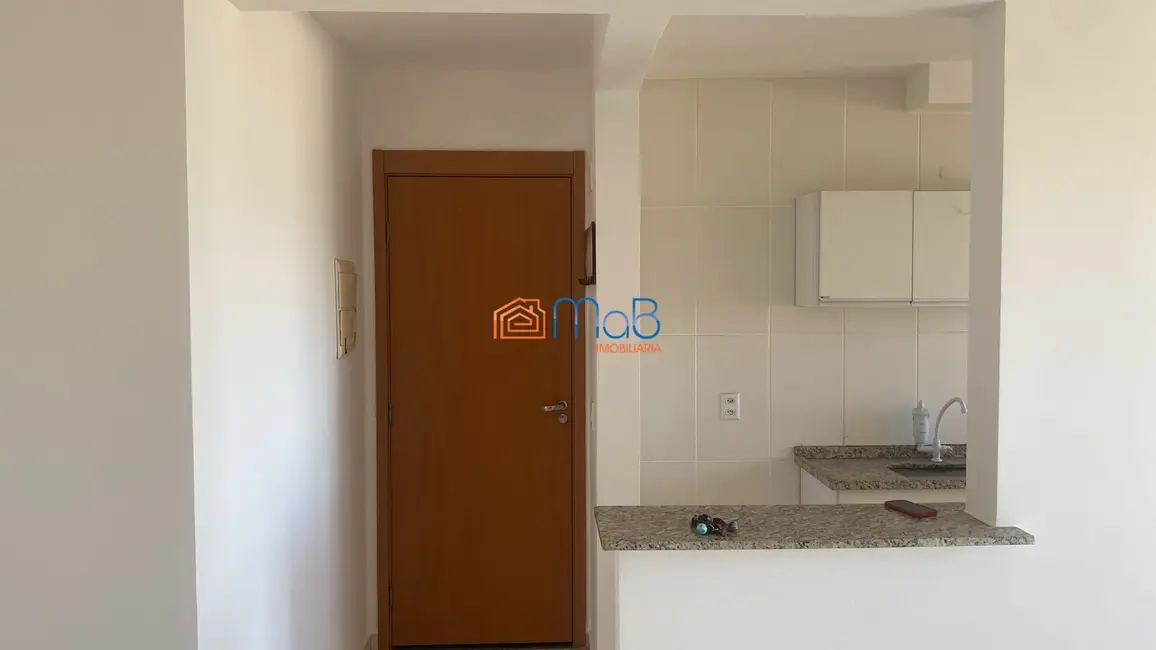 Apartamento com 3 quartos para alugar, 68m2 em Glória, Macae - RJ - imagem 3 Foto 3 de Apartamento com 3 quartos para alugar, 68m2 em Glória, Macae - RJ