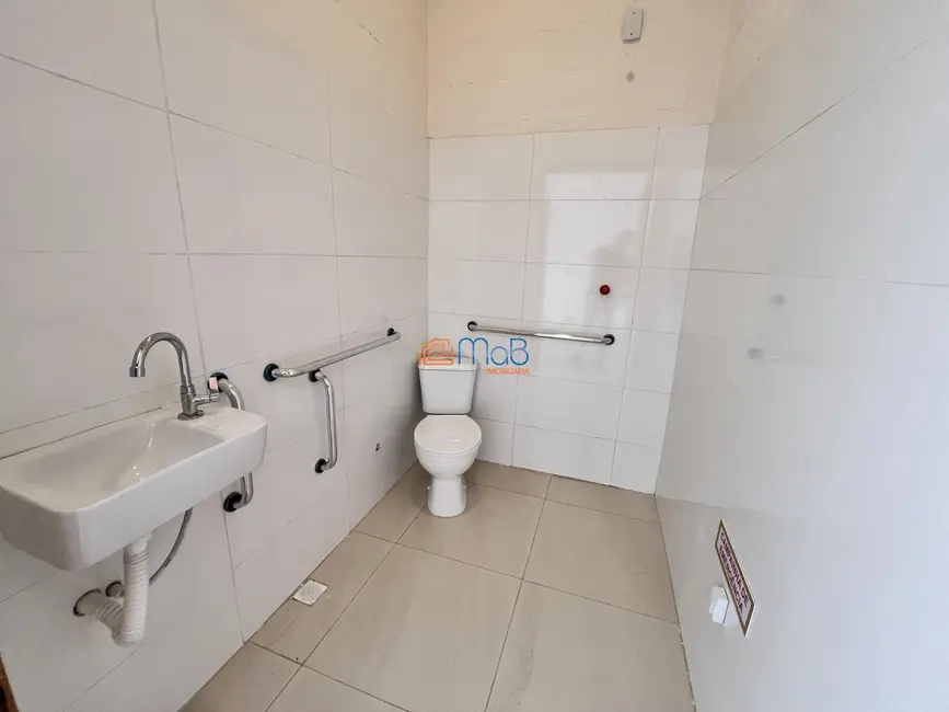 Loja para alugar, 45m2 em Lagoa, Macae - RJ - imagem 9 Foto 9 de Loja para alugar, 45m2 em Lagoa, Macae - RJ