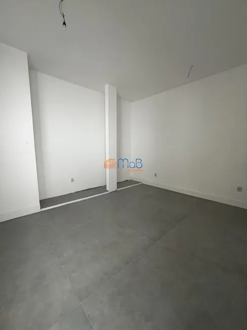 Casa com 4 quartos à venda, 431m2 em Lagoa, Macae - RJ - imagem 3 Foto 3 de Casa com 4 quartos à venda, 431m2 em Lagoa, Macae - RJ