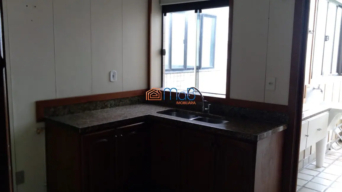 Apartamento com 3 quartos à venda, 150m2 em Braga, Cabo Frio - RJ - imagem 9 Foto 9 de Apartamento com 3 quartos à venda, 150m2 em Braga, Cabo Frio - RJ