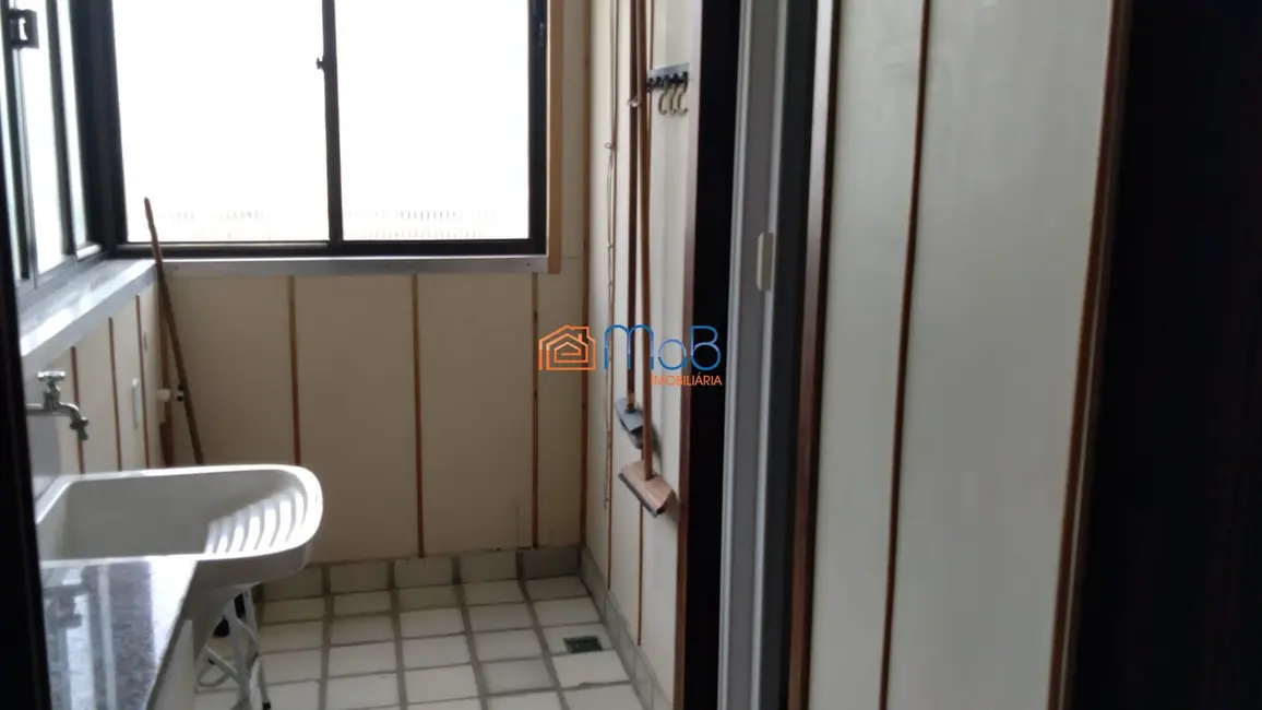 Apartamento com 3 quartos à venda, 150m2 em Braga, Cabo Frio - RJ - imagem 8 Foto 8 de Apartamento com 3 quartos à venda, 150m2 em Braga, Cabo Frio - RJ