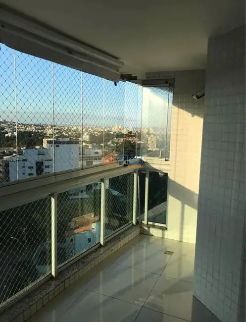Apartamento com 3 quartos à venda, 127m2 em Glória, Macae - RJ - imagem 3 Foto 3 de Apartamento com 3 quartos à venda, 127m2 em Glória, Macae - RJ