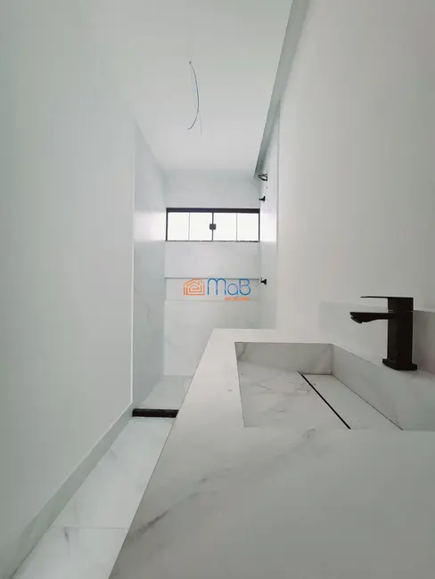 Casa com 3 quartos à venda, 107m2 em Lagoa, Macae - RJ - imagem 7 Foto 7 de Casa com 3 quartos à venda, 107m2 em Lagoa, Macae - RJ