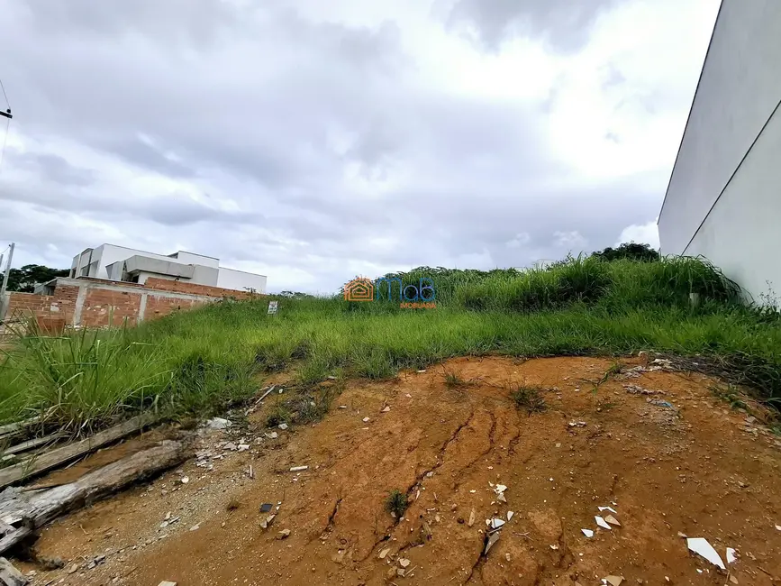 Foto 3 de Terreno / Lote à venda, 275m2 em Lagoa, Macae - RJ