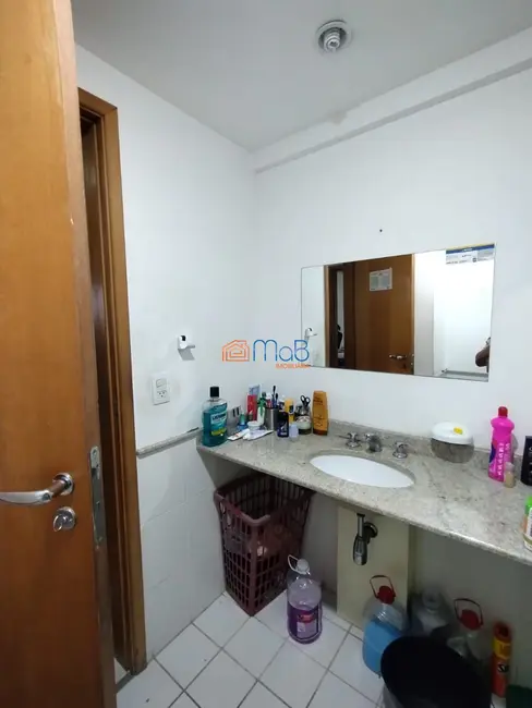 Loft / Flat com 2 quartos para alugar, 70m2 em Cavaleiros, Macae - RJ - imagem 6 Foto 6 de Loft / Flat com 2 quartos para alugar, 70m2 em Cavaleiros, Macae - RJ