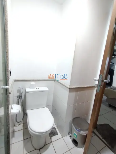 Loft / Flat com 2 quartos para alugar, 70m2 em Cavaleiros, Macae - RJ - imagem 5 Foto 5 de Loft / Flat com 2 quartos para alugar, 70m2 em Cavaleiros, Macae - RJ