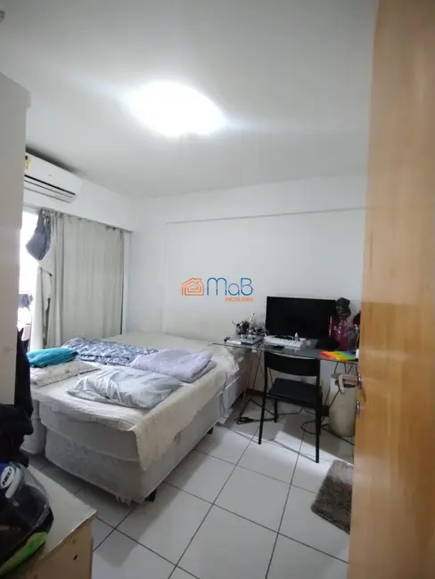 Loft / Flat com 2 quartos para alugar, 70m2 em Cavaleiros, Macae - RJ - imagem 4 Foto 4 de Loft / Flat com 2 quartos para alugar, 70m2 em Cavaleiros, Macae - RJ