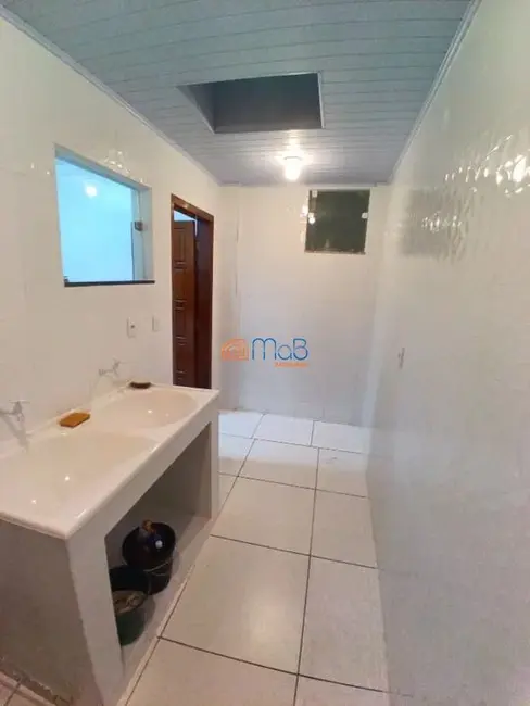 Casa com 3 quartos à venda, 252m2 em Nova Aroeiras, Macae - RJ - imagem 3 Foto 3 de Casa com 3 quartos à venda, 252m2 em Nova Aroeiras, Macae - RJ