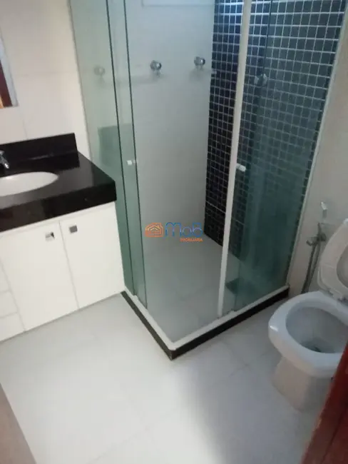 Apartamento com 3 quartos para alugar, 120m2 em Cavaleiros, Macae - RJ - imagem 8 Foto 8 de Apartamento com 3 quartos para alugar, 120m2 em Cavaleiros, Macae - RJ