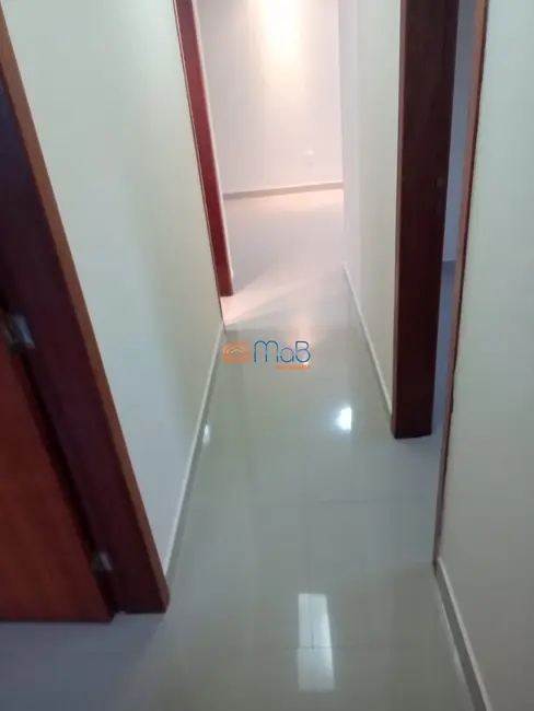 Apartamento com 3 quartos para alugar, 120m2 em Cavaleiros, Macae - RJ - imagem 4 Foto 4 de Apartamento com 3 quartos para alugar, 120m2 em Cavaleiros, Macae - RJ