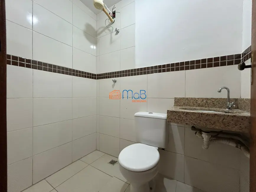 Sala Comercial com 1 quarto para alugar, 30m2 em Imbetiba, Macae - RJ - imagem 5 Foto 5 de Sala Comercial com 1 quarto para alugar, 30m2 em Imbetiba, Macae - RJ