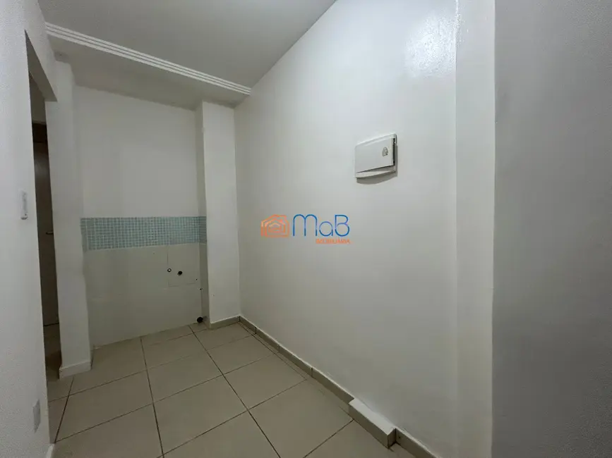 Sala Comercial com 1 quarto para alugar, 30m2 em Imbetiba, Macae - RJ - imagem 6 Foto 6 de Sala Comercial com 1 quarto para alugar, 30m2 em Imbetiba, Macae - RJ