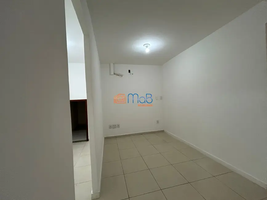 Sala Comercial com 1 quarto para alugar, 30m2 em Imbetiba, Macae - RJ - imagem 8 Foto 8 de Sala Comercial com 1 quarto para alugar, 30m2 em Imbetiba, Macae - RJ