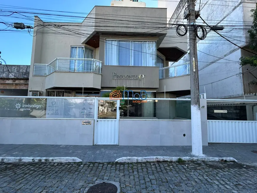 Foto 1 de Sala Comercial com 1 quarto para alugar, 30m2 em Imbetiba, Macae - RJ