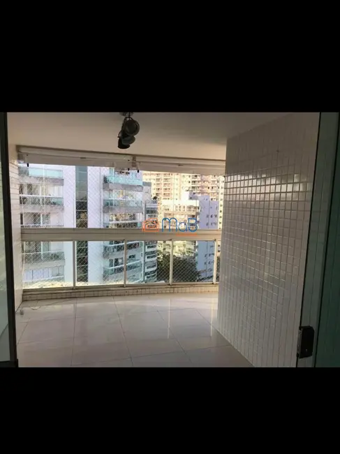 Apartamento com 3 quartos à venda, 115m2 em Glória, Macae - RJ - imagem 6 Foto 6 de Apartamento com 3 quartos à venda, 115m2 em Glória, Macae - RJ