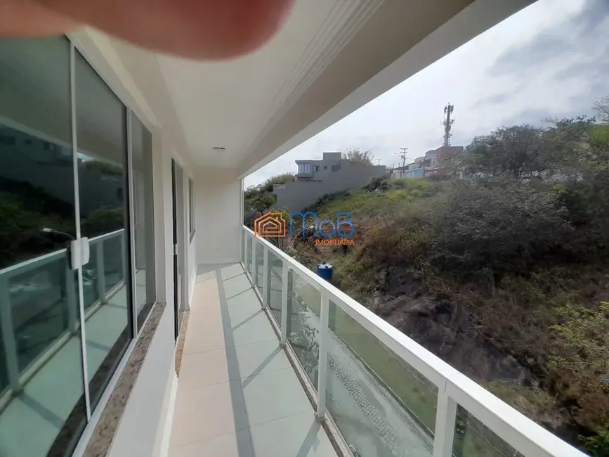 Cobertura com 3 quartos à venda, 145m2 em Lagoa, Macae - RJ - imagem 2 Foto 2 de Cobertura com 3 quartos à venda, 145m2 em Lagoa, Macae - RJ