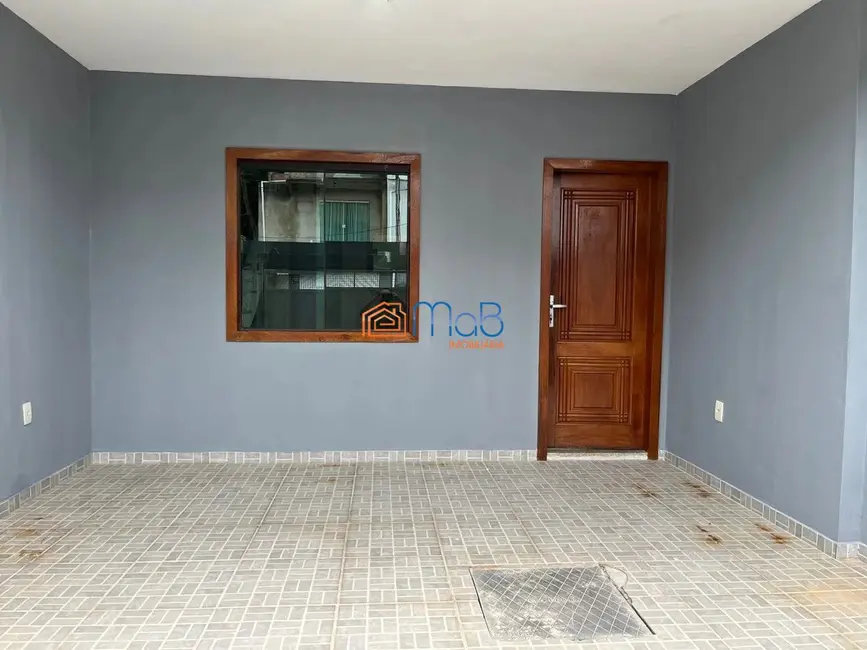 Foto 2 de Casa com 2 quartos à venda, 75m2 em Jardim Vitória, Macae - RJ