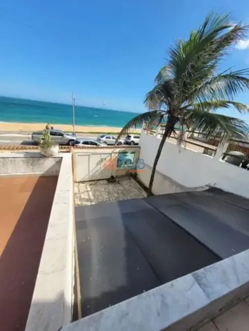 Casa com 5 quartos à venda, 300m2 em Praia Campista, Macae - RJ - imagem 3 Foto 3 de Casa com 5 quartos à venda, 300m2 em Praia Campista, Macae - RJ