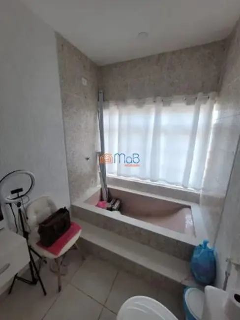 Casa com 5 quartos à venda, 300m2 em Praia Campista, Macae - RJ - imagem 7 Foto 7 de Casa com 5 quartos à venda, 300m2 em Praia Campista, Macae - RJ